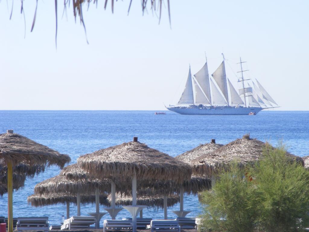 Perissa Bay Hotel Exterior photo